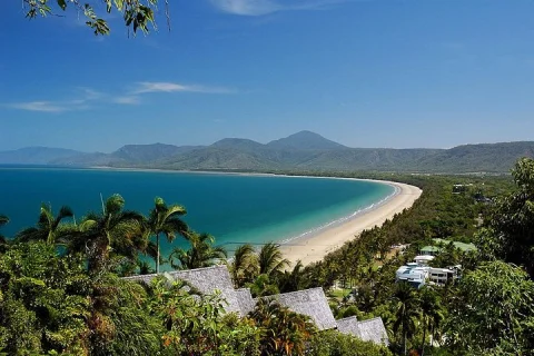 Discover Port Douglas: Self Guided Audio Tour in Port Douglas
