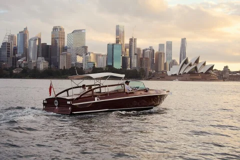 Private 90 Min Luxury Cruise on Sydney Harbour up to 6 Guests in Sydney