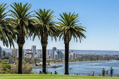 Half Day Perth Mint Live Gold Pour and Historic Fremantle Tour in Perth