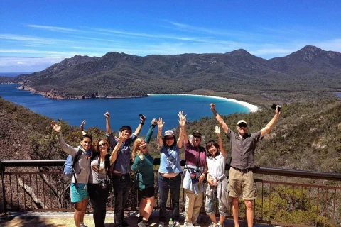 Hobart: Wineglass Bay & Freycinet National Park Active Day Tour in Hobart