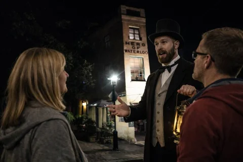 SYDNEY: Spirits of The Rocks Dark Past + Best Insta Spots in Sydney