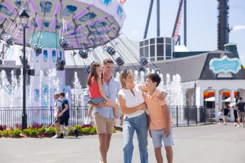 3 Day Unlimited Dreamworld, WhiteWater World & SkyPoint in Gold Coast