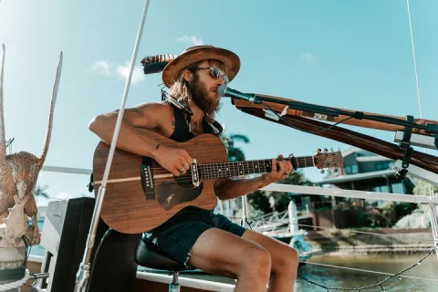 Mooloolaba Sunset Cruise with Live Music in Sunshine Coast