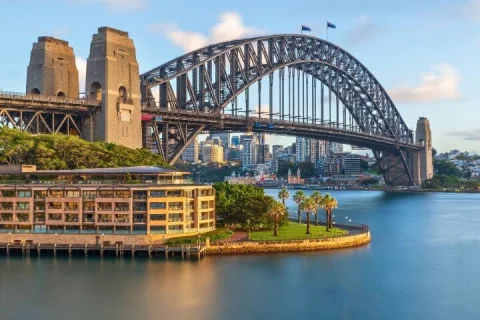 Sydney Harbour Self Guided Walking Tour with an App in Haymarket