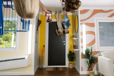 Australia's First Upside Down House Photo Experience in Gold Coast