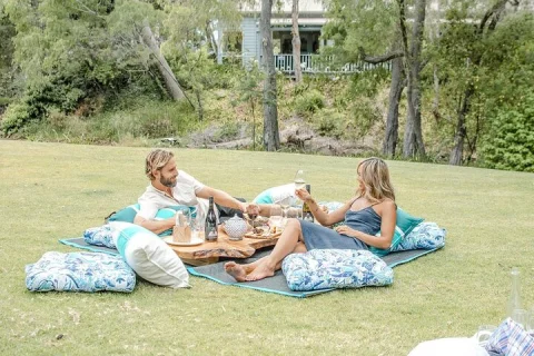 Luxury Estate Private Picnic at Brookland Valley in Busselton