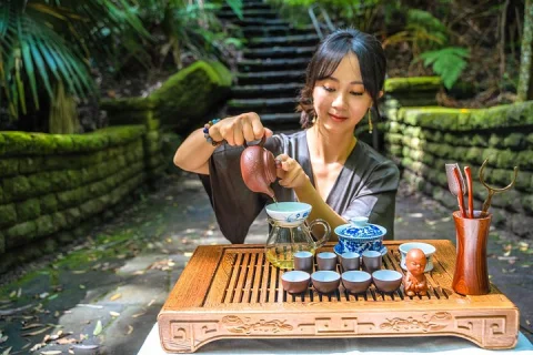 Mindful Tea Ceremony in Alexandria