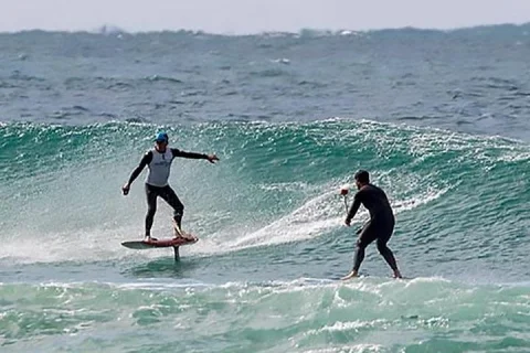 Hydrofoil Advanced Lessons Ocean and Flat Water Skills in Gold Coast