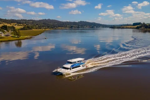Batman Bridge 4 Hour Lunch Cruise including the Cataract Gorge in Launceston