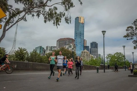 Melbourne Sunrise Running Tour with Coffee in Melbourne