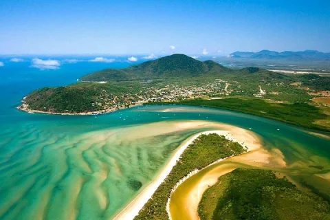 From Cairns: Cooktown, Daintree & Outback 3 Day Small Group Tour in Cairns
