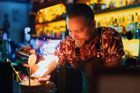Melbourne Independent Laneway Bar Tour with Drink Included in Melbourne