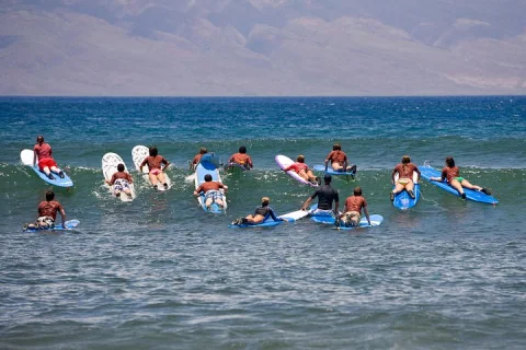 Surf tour and lesson in Melbourne