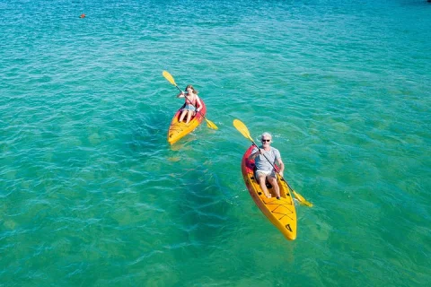 1 Hour Single or Double Kayak Rental to the Nth Bribie Island in Sunshine Coast