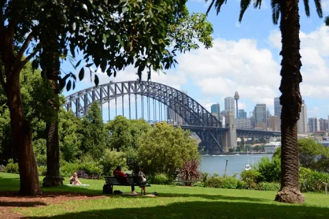 Sydney's Lavender Bay: An Audio Tour by ABC Broadcaster in Sydney