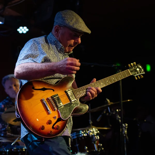 Carl Orr's London  Underground at Lazybones Lounge Restaurant & Bar