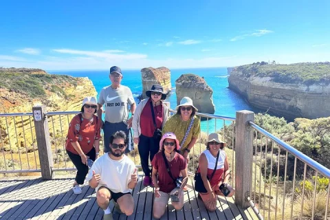 Melbourne Great Ocean Road Twelve Apostles Tour in Melbourne