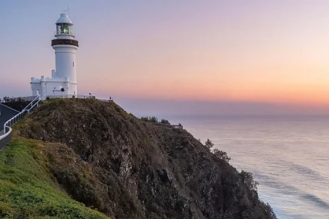 8 Day Byron Bay Noosa Fraser Island Tour from Sydney to Brisbane in Potts Point