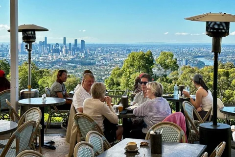Brisbane Sightseeing Tour by Bus: Scenic Locations & Morning Tea in Brisbane