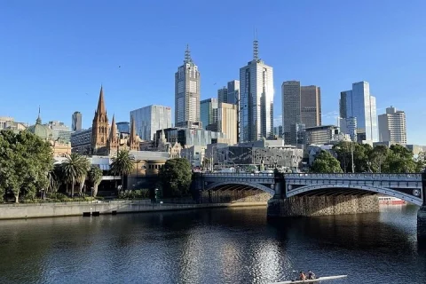 Yarra River Nature Trail Walk in Melbourne