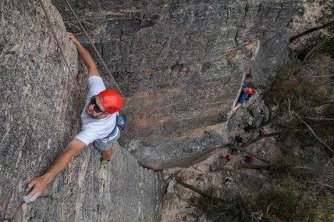 Small Group Weekend Rock Climbing Adventure from Katoomba in Katoomba