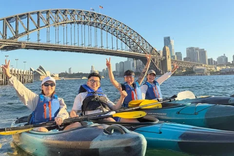 Sydney Harbour Discovery Paddle in Sydney