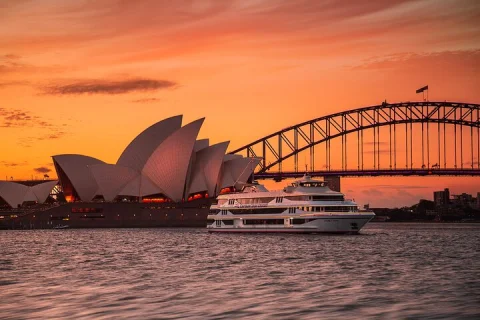Sydney Harbour 3 Course Early Dinner Cruise from Darling Harbour in Sydney