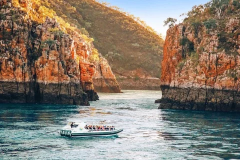 8 Day Premium Kimberley and Gibb River Road Adventure in Broome