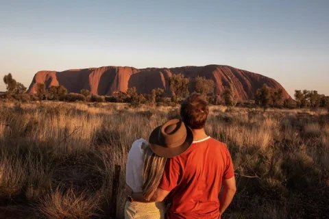 Alice Spring: 5 Day Uluru to Kings Canyon and MacDonnell Ranges in Alice Springs