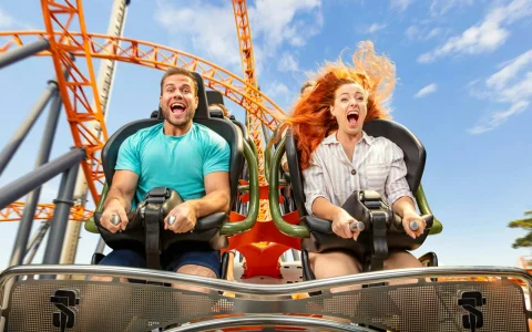 2 Day Pass: Dreamworld Gold Coast + SkyPoint Observation Deck