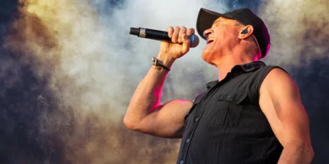 SHANNON NOLL - The Road In Front Of Me Tour at Forth Pub