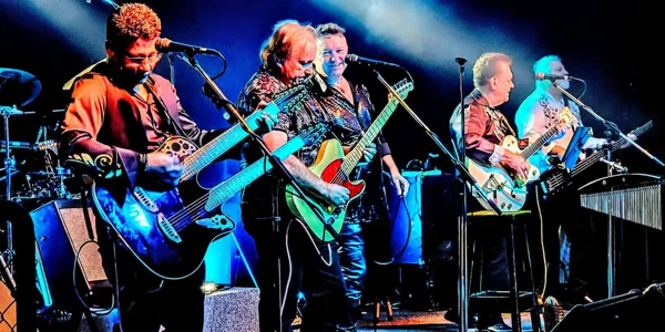 Reminiscing plays Little River Band and Farnham at Lyrics Underground @ Lyric Lane