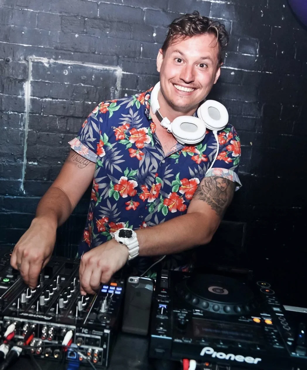 DJ Joe Barrs, Ping Ping Thursdays at Hotel Steyne