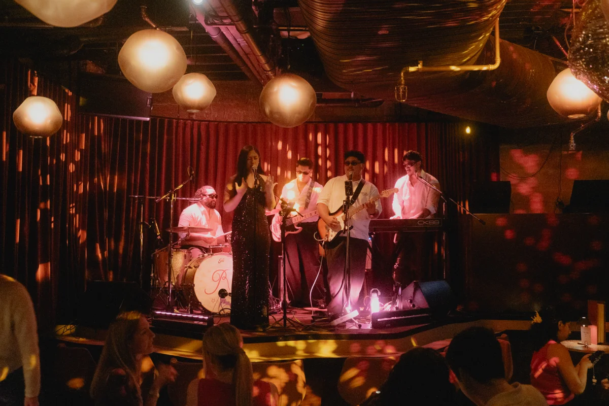 Midnight 5un, Sunset Sounds Sunday November at Hotel Steyne