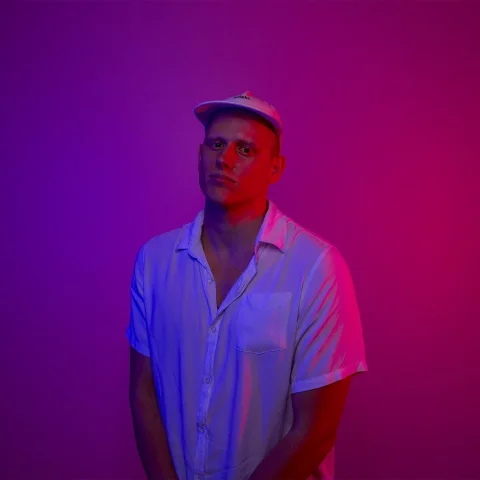 Tom Montessi (W), Friday Live Music at Robe Hotel