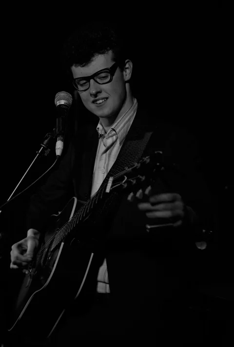 Roy Darby, Friday Night Live Solo Acoustic! at Basement @ Esplanade Hotel