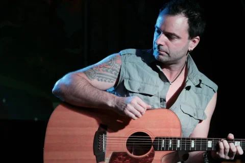 Si Hopman, SATURDAY ACOUSTIC SESSIONS AT CLUB BURLEIGH at Club Burleigh