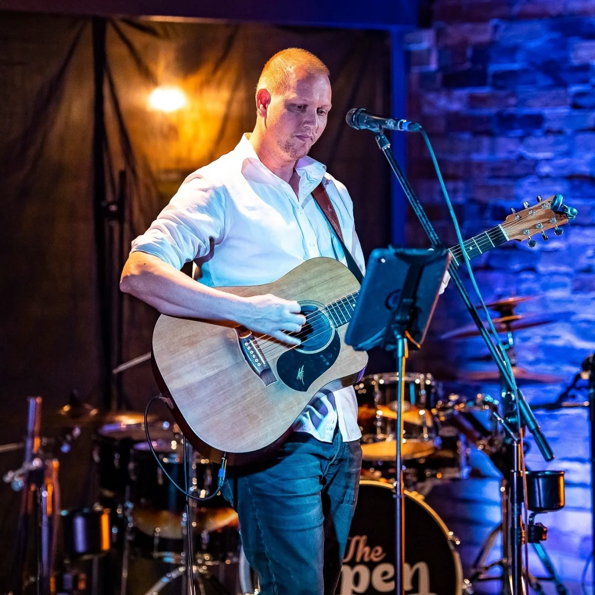 Ben Dawson*, Sunday Tunes at Salt Bar Hamilton