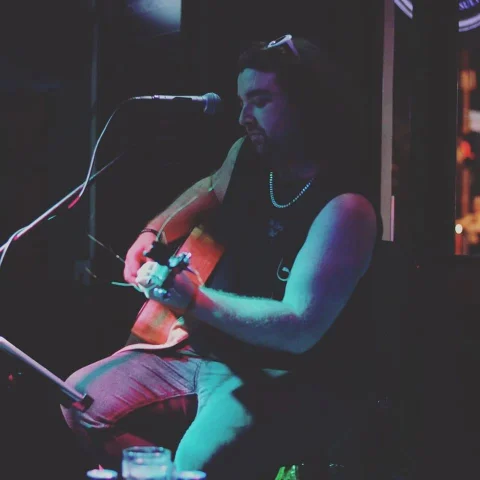 Stephen Green*, SUNDAY SESS SOLOIST - On The Deck at Fitzy's Waterford