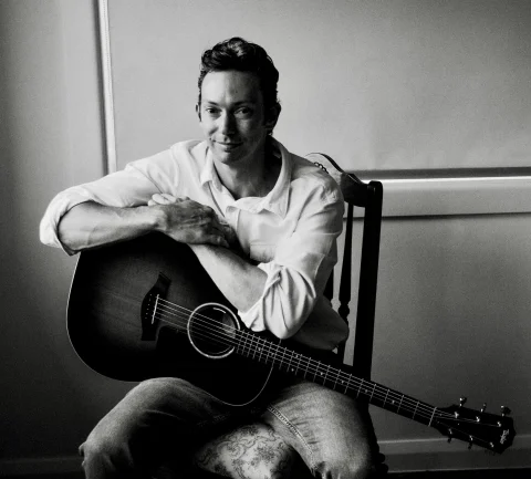 Dan Challis, Central Saturday Acoustics at Central Hotel Shellharbour