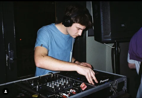 DJ Ollie Beadman (W), Thursday Vinyl Night at Esplanade Hotel