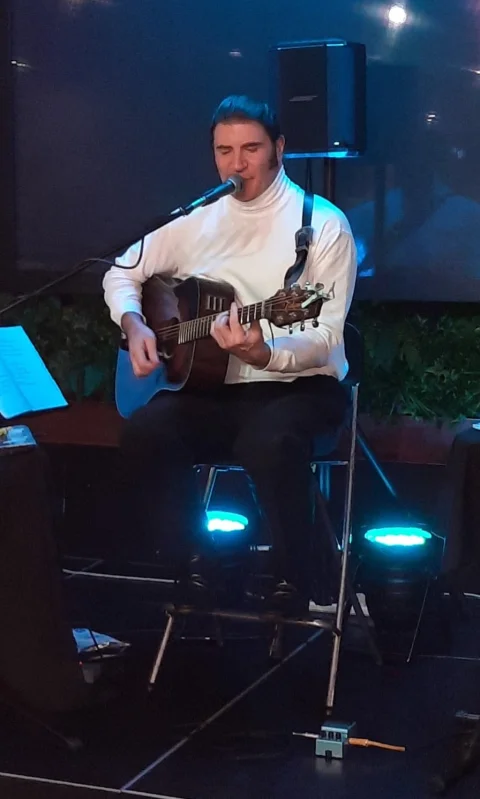 Darren J Ray, FRIDAY NIGHT LIVE ENTERTAINMENT at Club Parkview