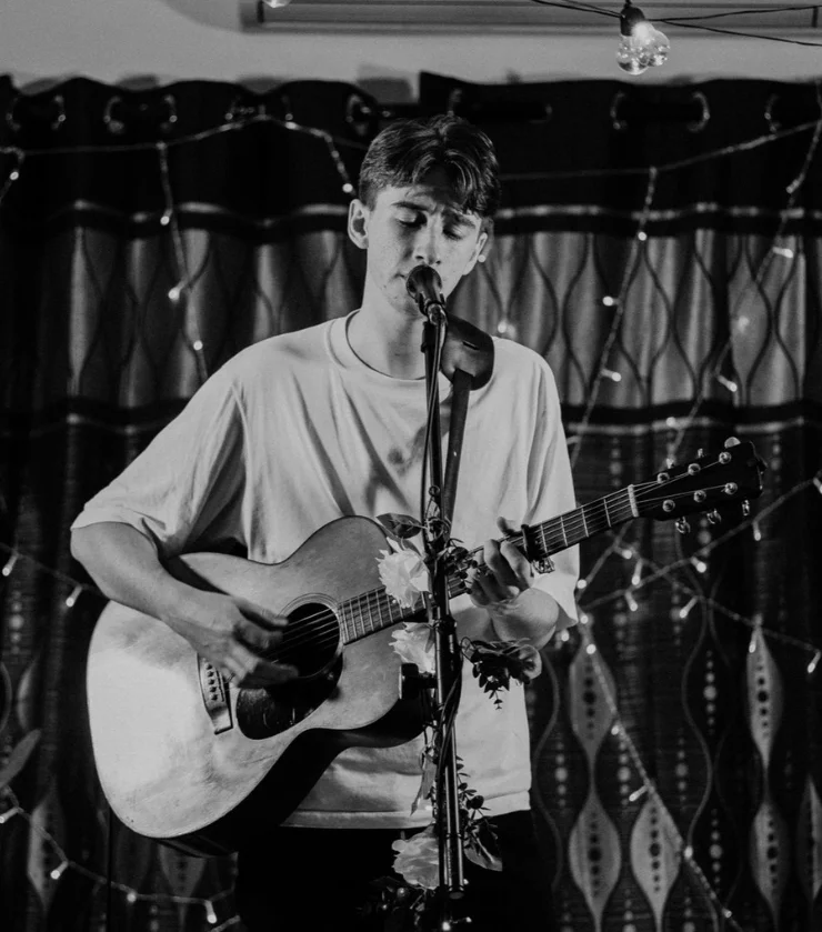 Luca Bonini, Fridays @ Crowne Plaza (East Perth) at Crowne Plaza Perth