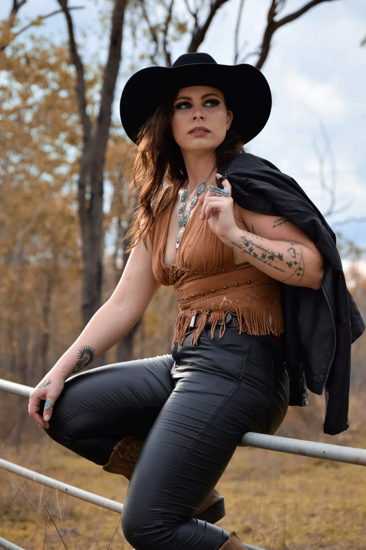 Amber McIntosh, Friday Night music at Barron River Hotel