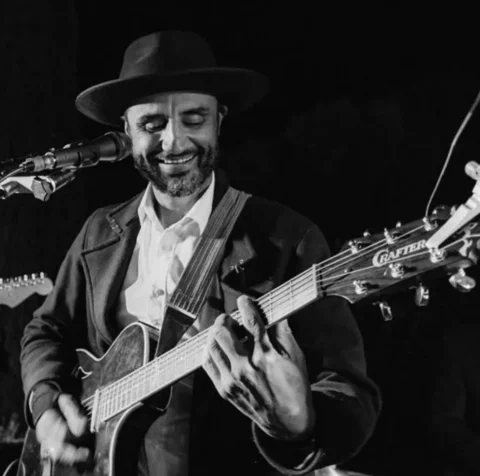 Andrew Baldino, Sunday Acoustic at Mick O'Shea's Hotel