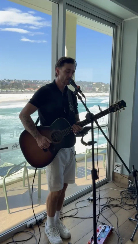 Richie Marriott, Sundays @ Coach and Horses Hotel at Coach and Horses Hotel