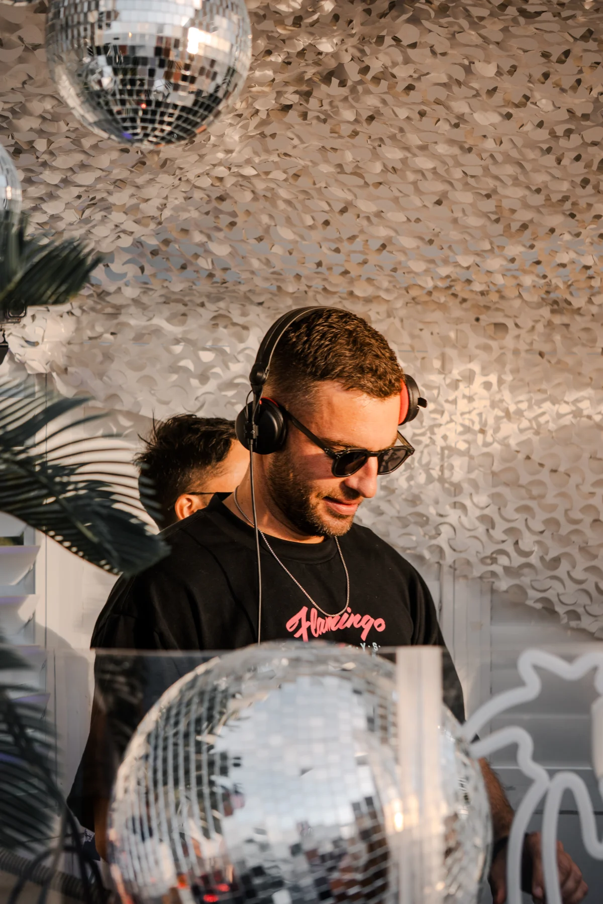 Avor Music, Fridays Social Sessions at Noosa Reef Hotel