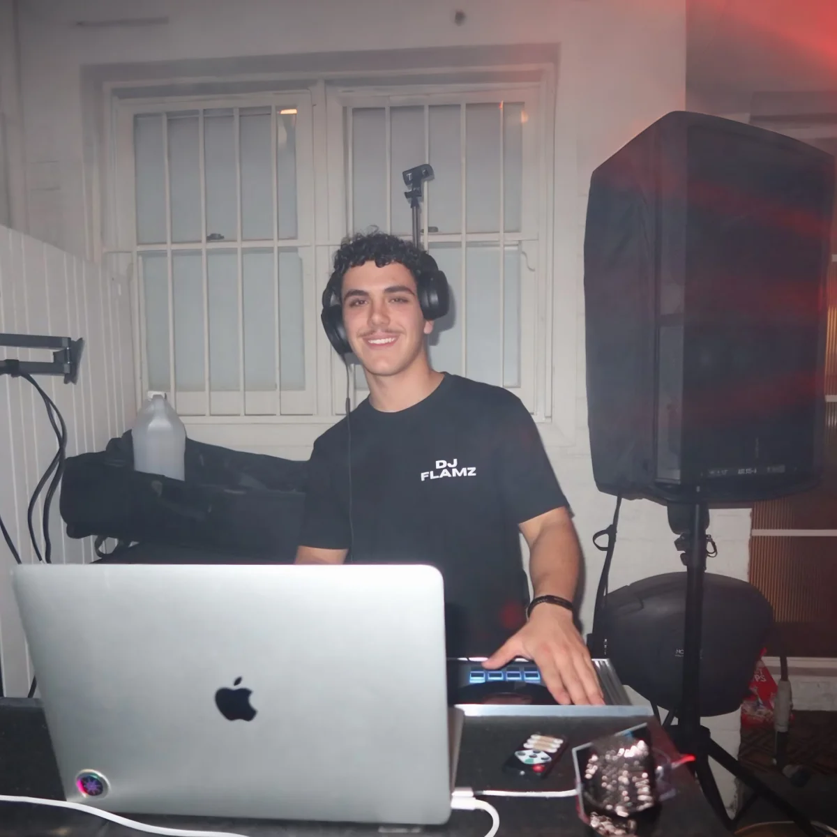 Skazzie, Dj Flamz, Oatley Fridays at Oatley Hotel