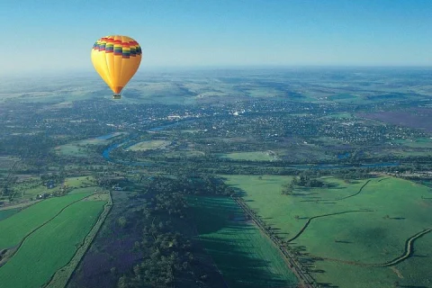 Avon Valley Hot Air Balloon Flight with Breakfast in Northam