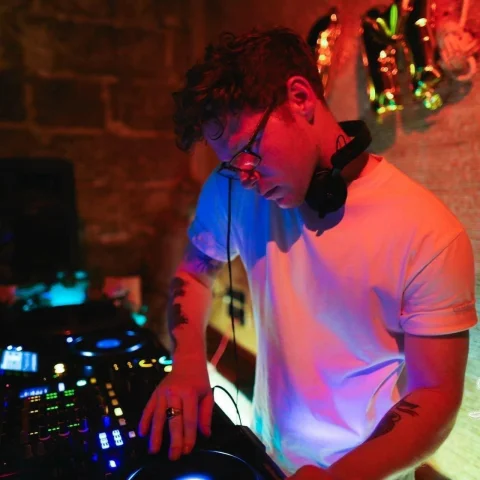 Nickles, Friday DJ at The Commercial Hotel